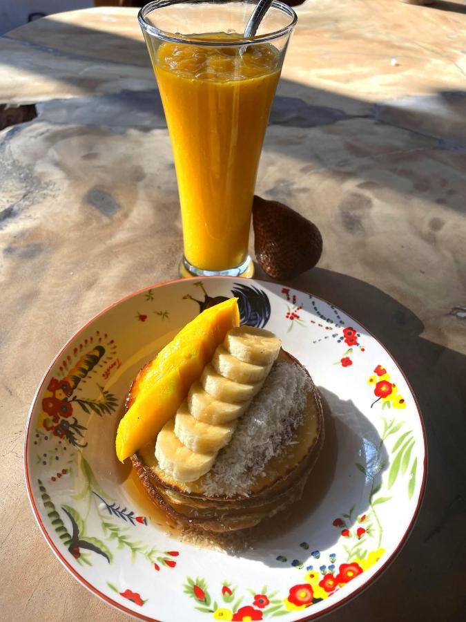 Saja Cottage, Gili Meno Buitenkant foto